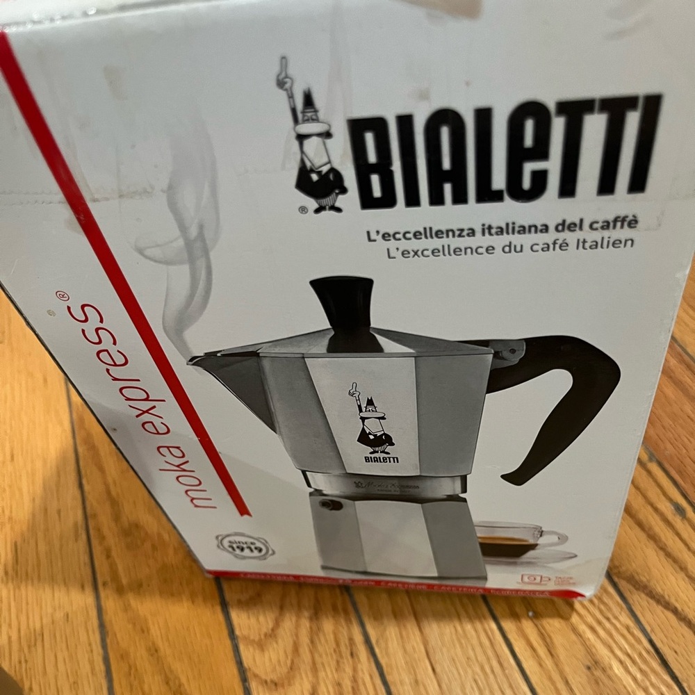 Bialetti Moka Expresso Maker (9 cups)